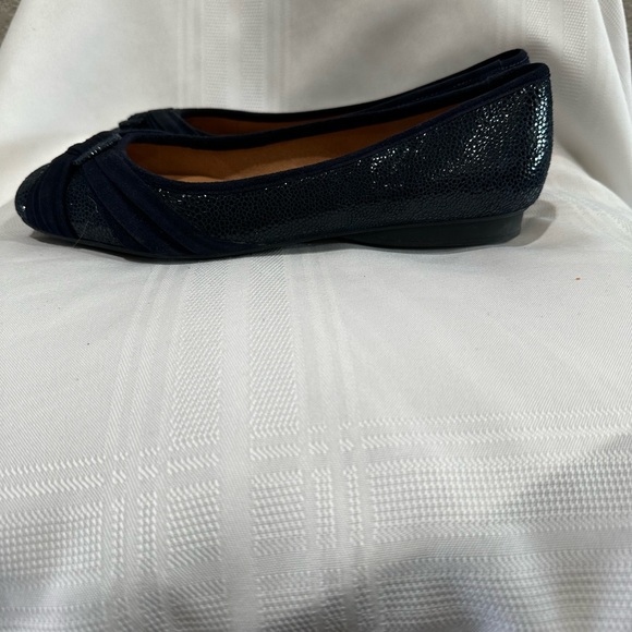 Nurture Blue Suede Loafer size 8.5 m - Picture 5 of 7